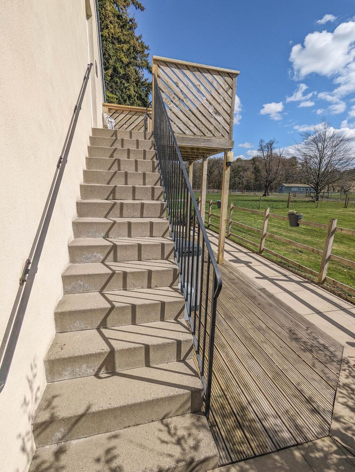 Badgers Den Apartment Linlithgow Ngoại thất bức ảnh